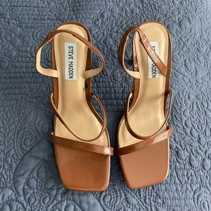 Steve Madden Brown high heel